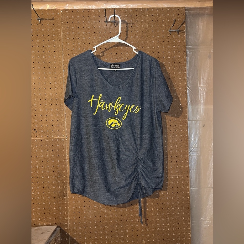 Iowa Game Day Couture shirt in size Medium